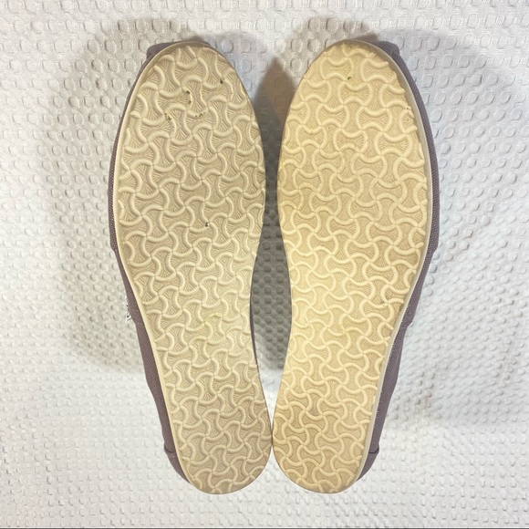 Toms Classic Ash Gray Canvas Aztec Liner Slip On Shoes Women's Size 6; Excellent - Picture 14 of 14